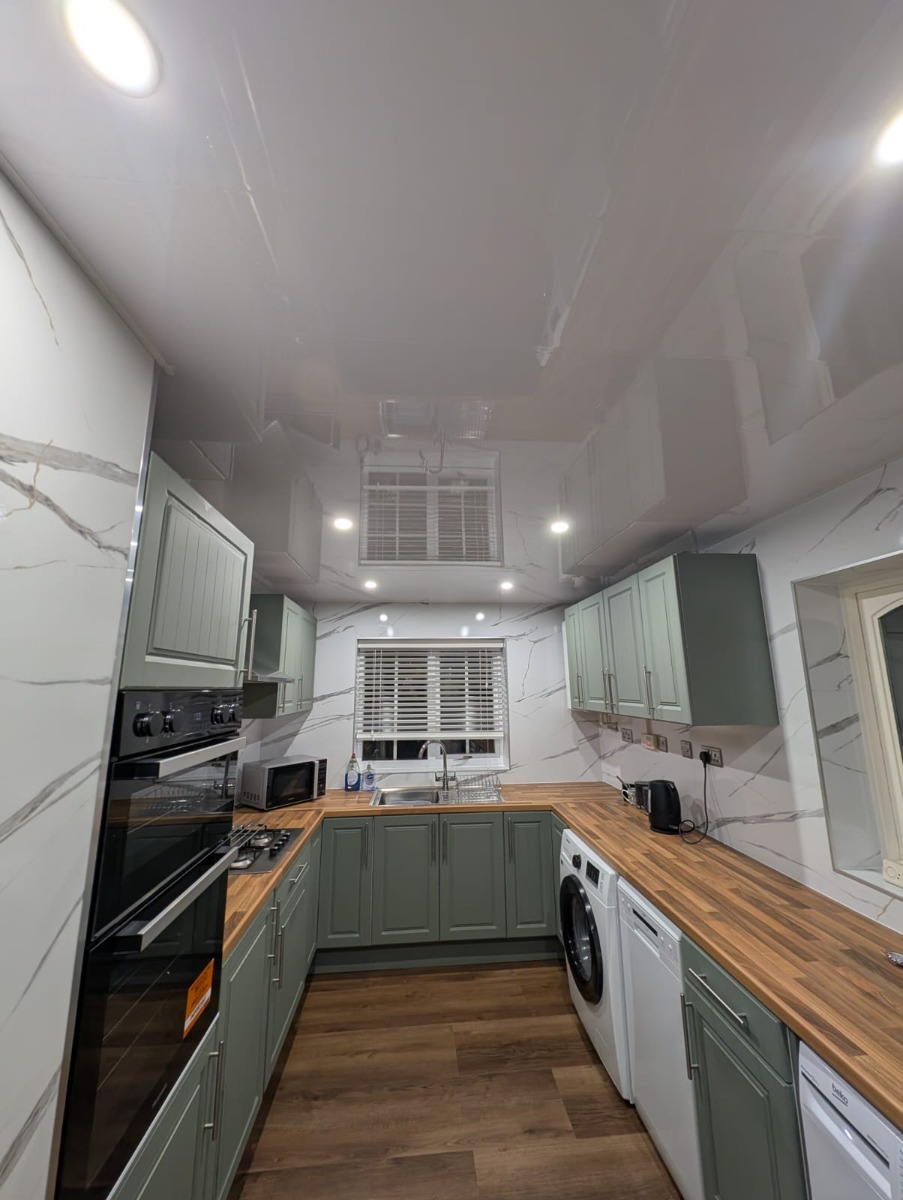 Kitchen Fitter: Image 3